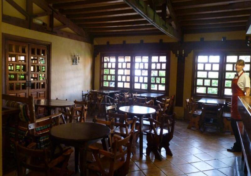 酒店 Meson De Don Quijote