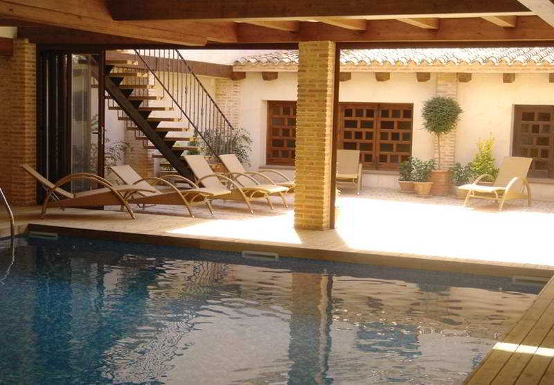 酒店 Meson De Don Quijote