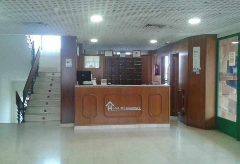 호텔 Miralcampo