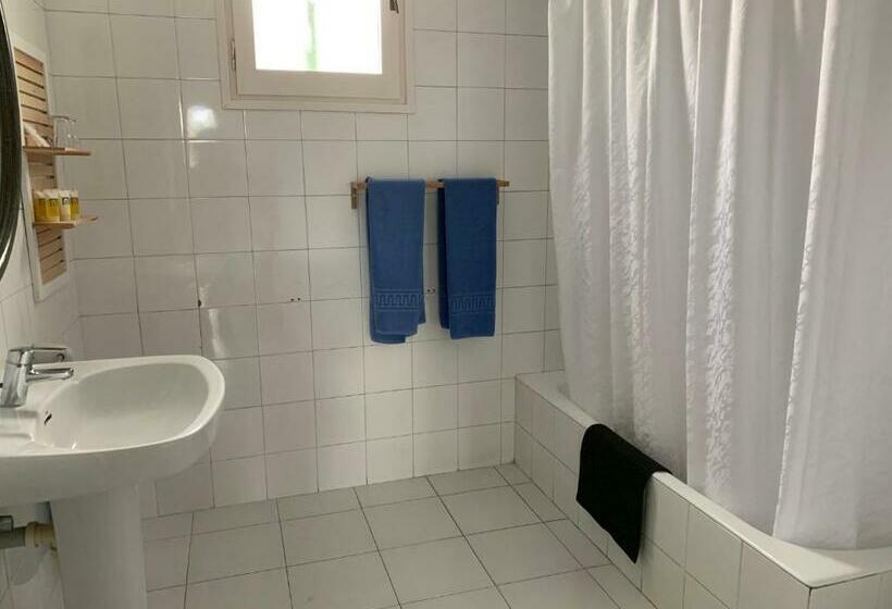 בית מלון כפרי Misty