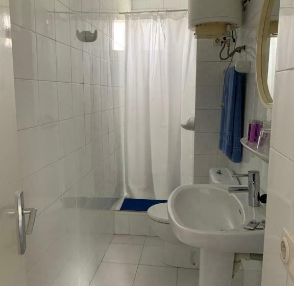 בית מלון כפרי Misty