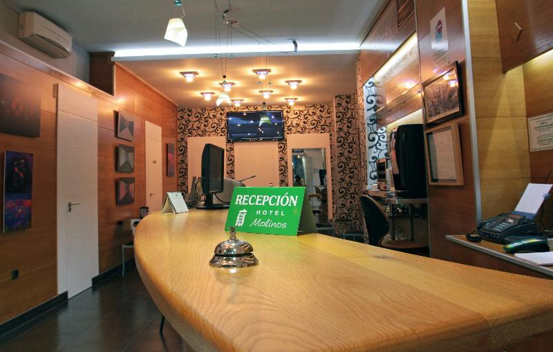 فندق Molinos