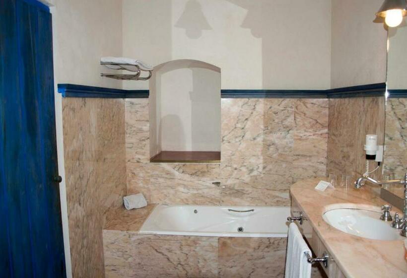 Отель Monasterio De San Francisco