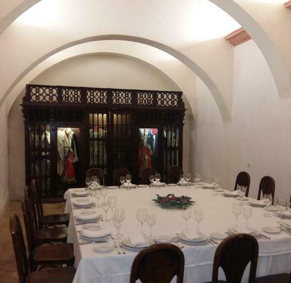 Отель Monasterio De San Francisco