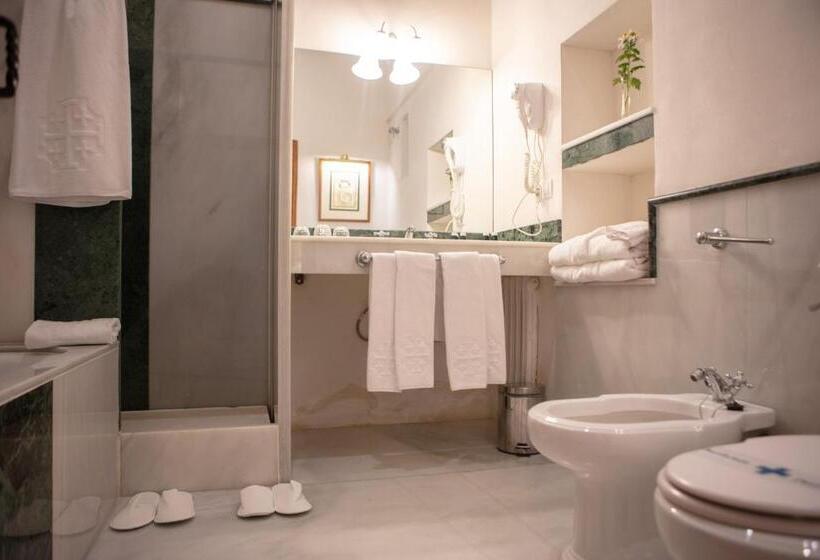 Отель Monasterio De San Francisco