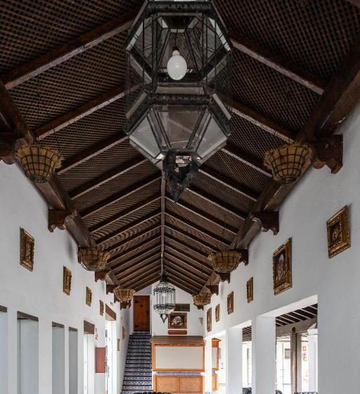 ホテル Moon Dreams El Cortijo