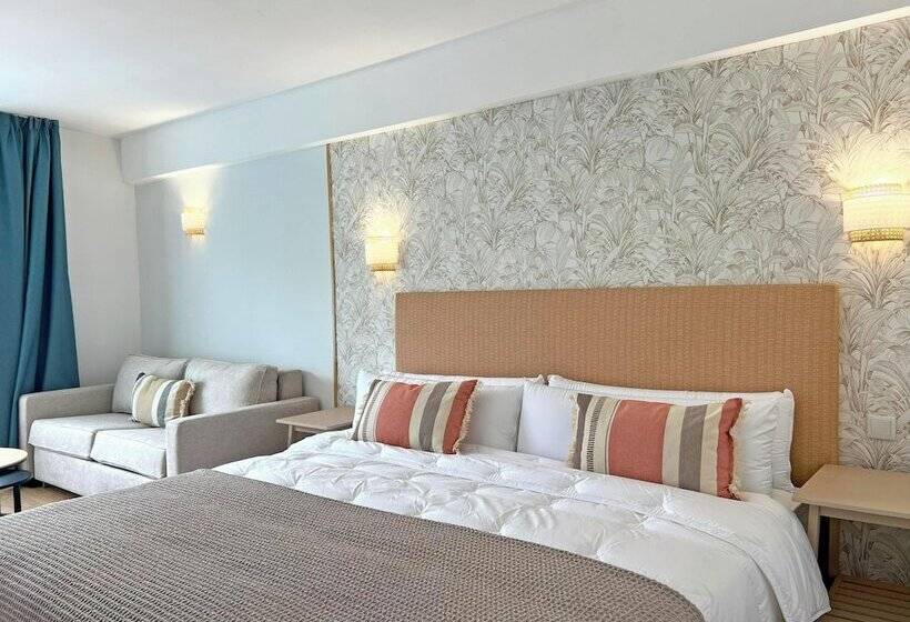 هتل Moon Dreams Noja