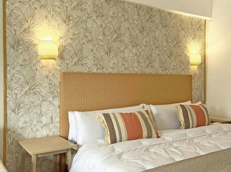 هتل Moon Dreams Noja