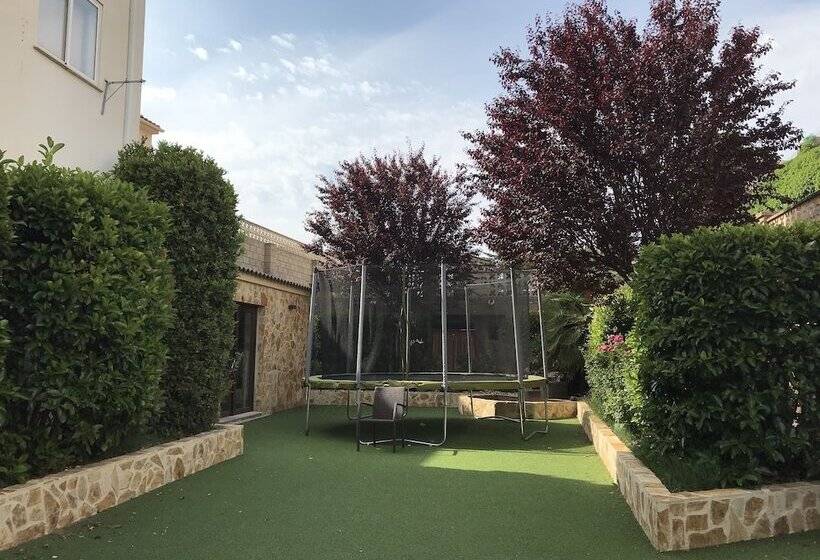 בית מלון כפרי Moya Landete