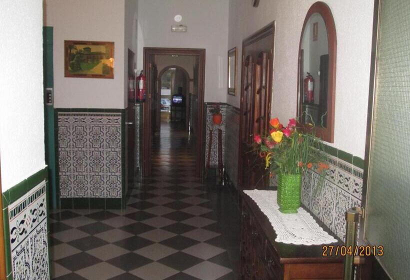 בית מלון כפרי Muñoz