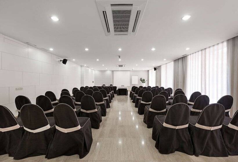 酒店 NH Castellon Mindoro