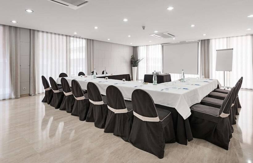 酒店 NH Castellon Mindoro