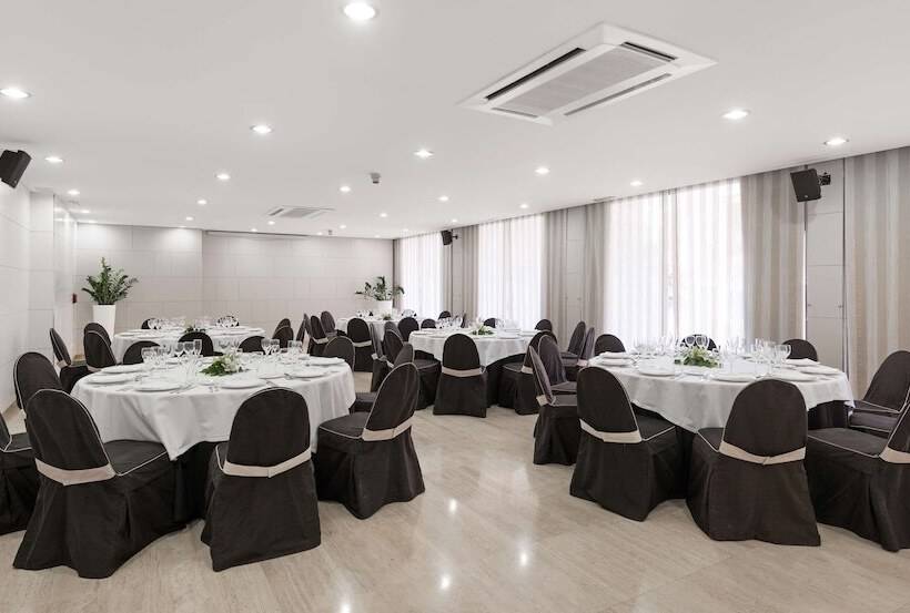 酒店 NH Castellon Mindoro