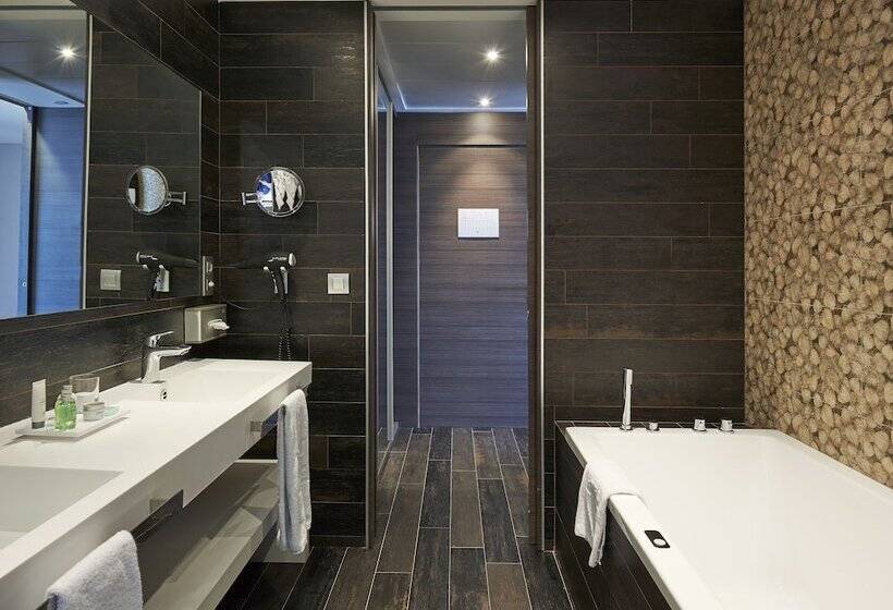 酒店 NH Castellon Mindoro