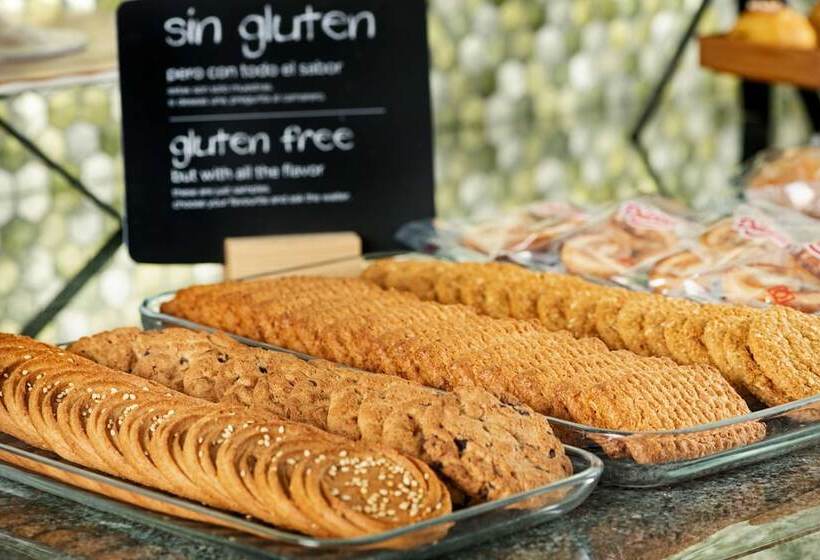 هتل NH Ciudad De Cuenca