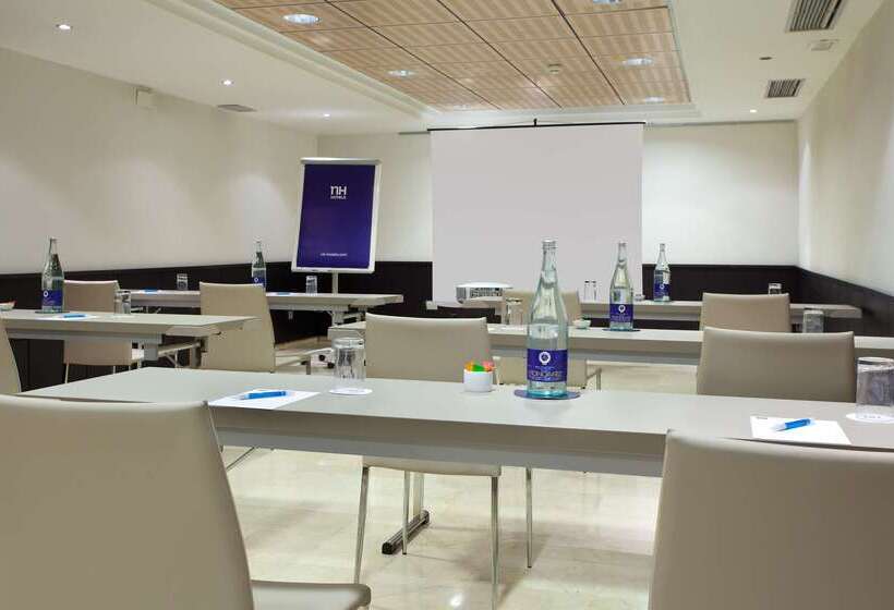 فندق NH Ciudad De Santander