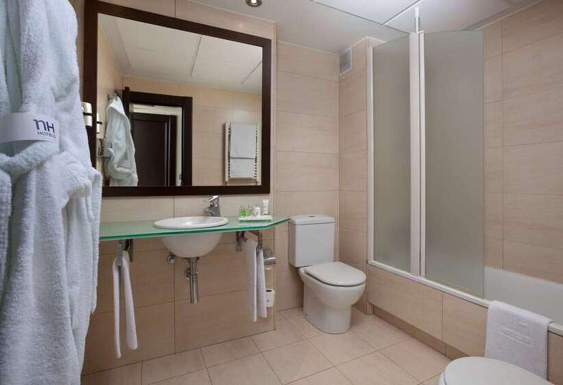 فندق NH Ciudad De Santander