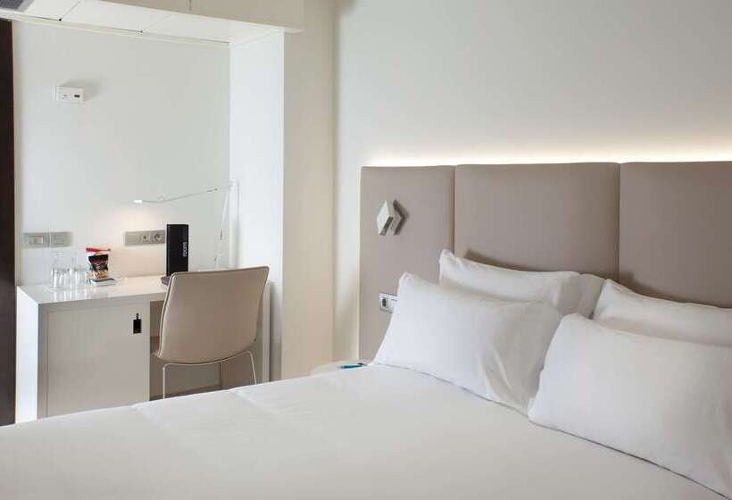 فندق NH Ciudad De Santander