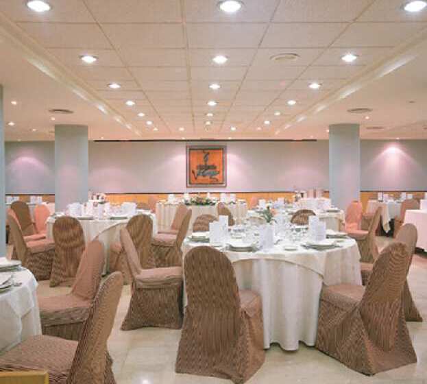 فندق NH Ciudad De Santander