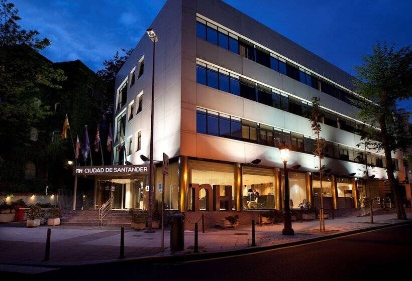 فندق NH Ciudad De Santander