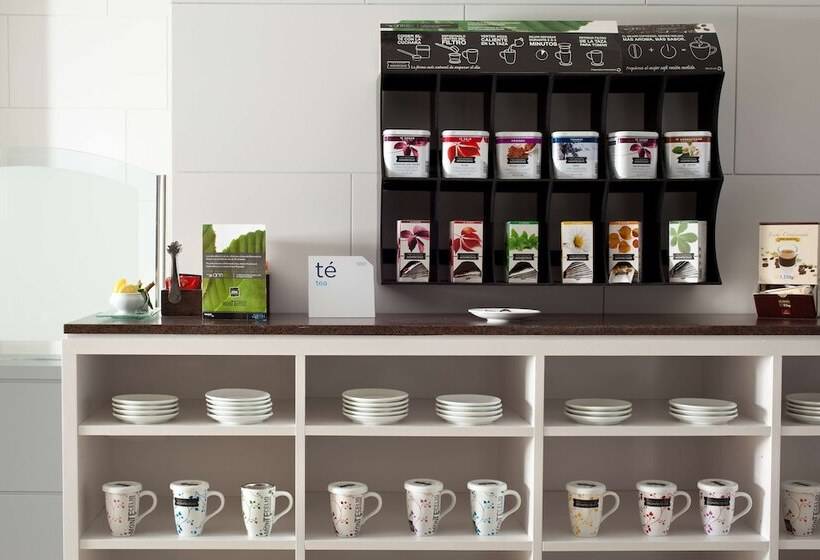 فندق NH Ciudad De Santander