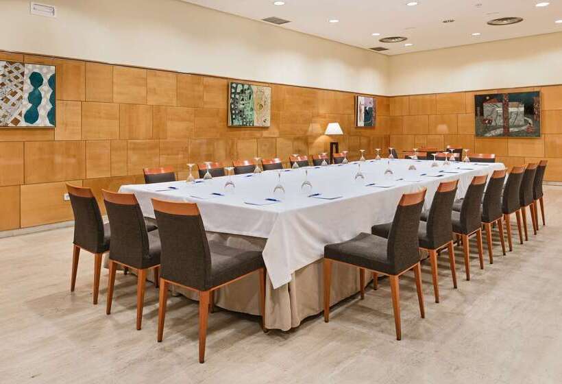 فندق NH Ciudad Real