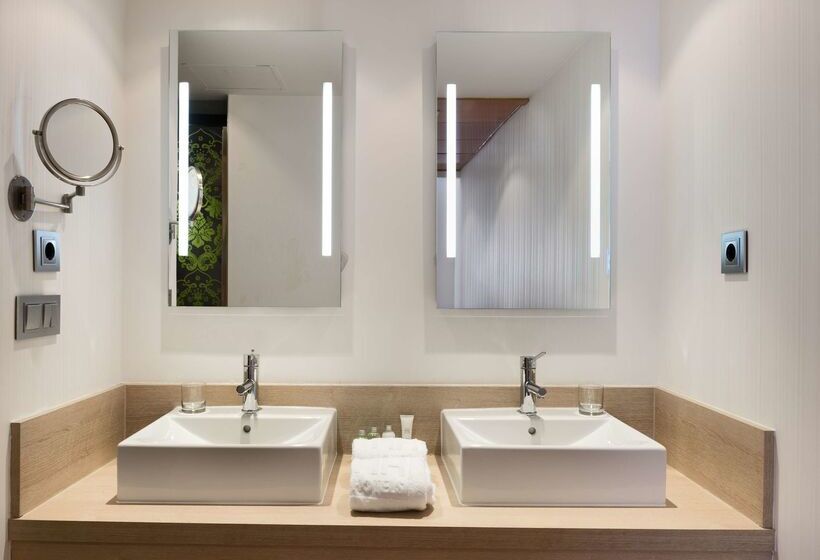 فندق NH Ciudad Real