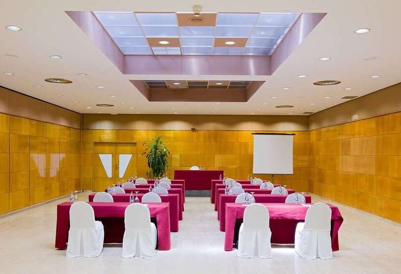 فندق NH Ciudad Real