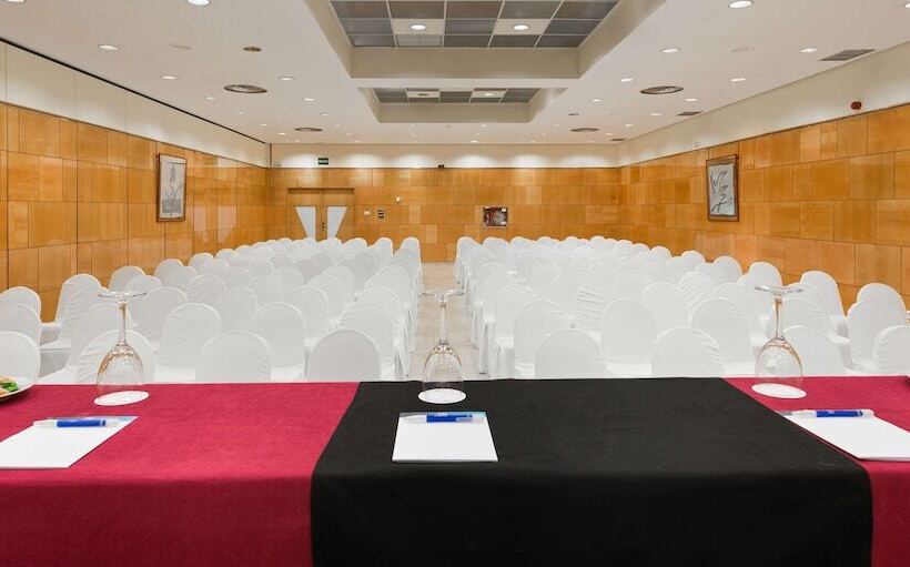 فندق NH Ciudad Real