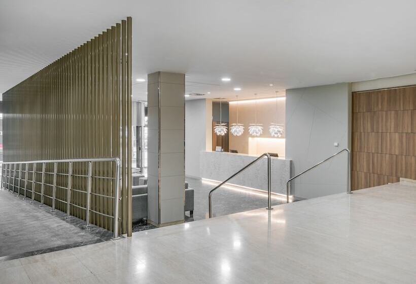 فندق NH Ciudad Real