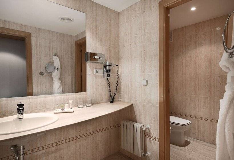 فندق NH Ciudad Real