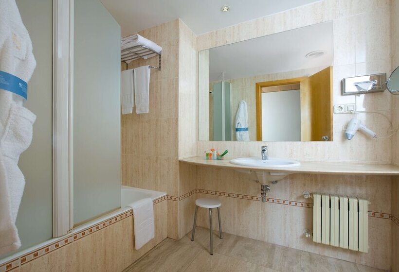 فندق NH Ciudad Real