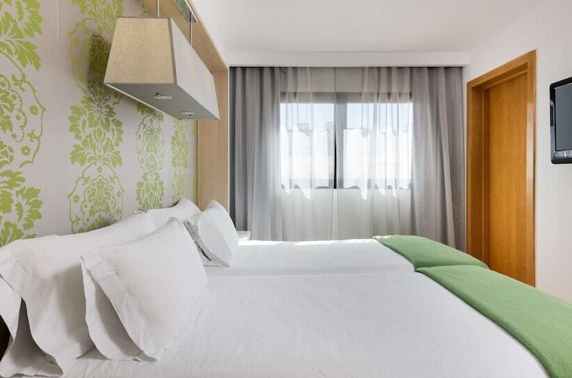 فندق NH Ciudad Real