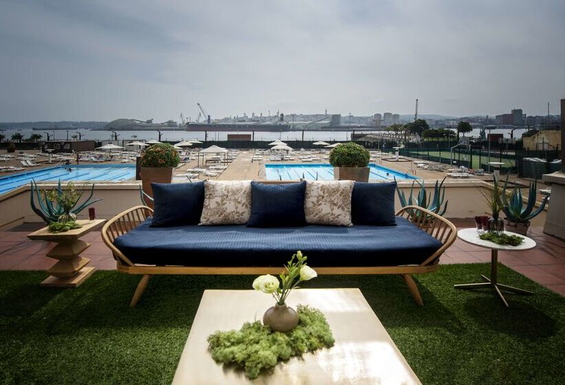 هتل NH Collection A Coruna Finisterre