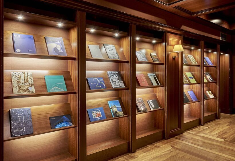 هتل NH Collection A Coruna Finisterre