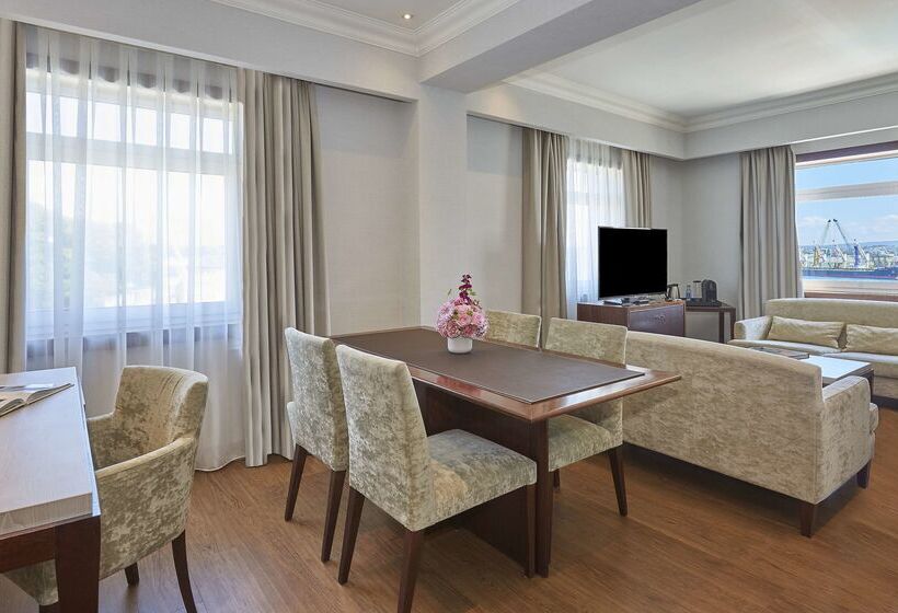 هتل NH Collection A Coruna Finisterre