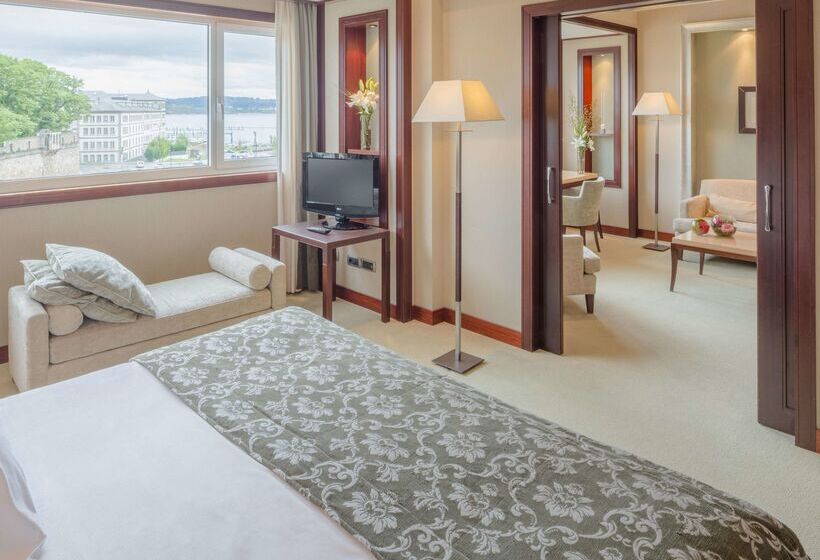 هتل NH Collection A Coruna Finisterre