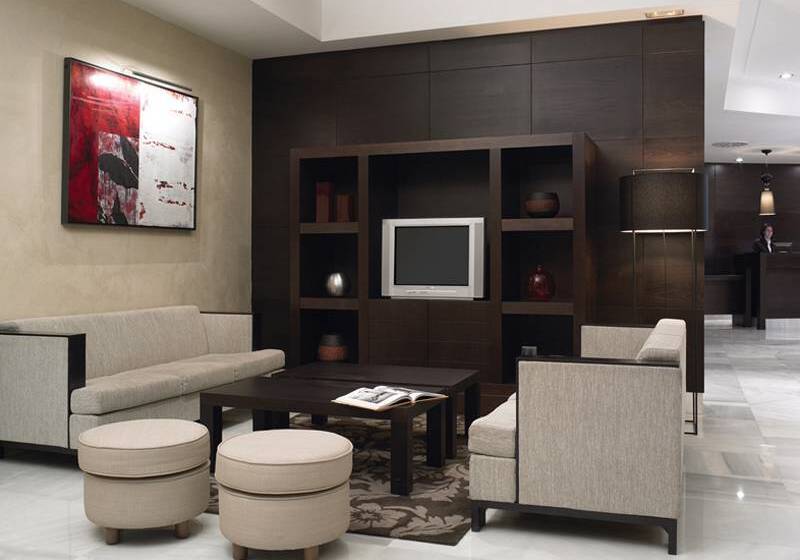 فندق NH Collection Victoria