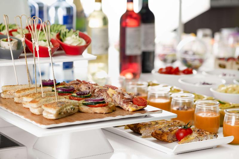 فندق NH Collection Victoria