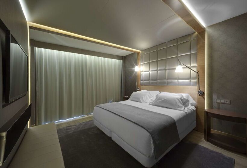 هتل NH Collection San Sebastian Aranzazu