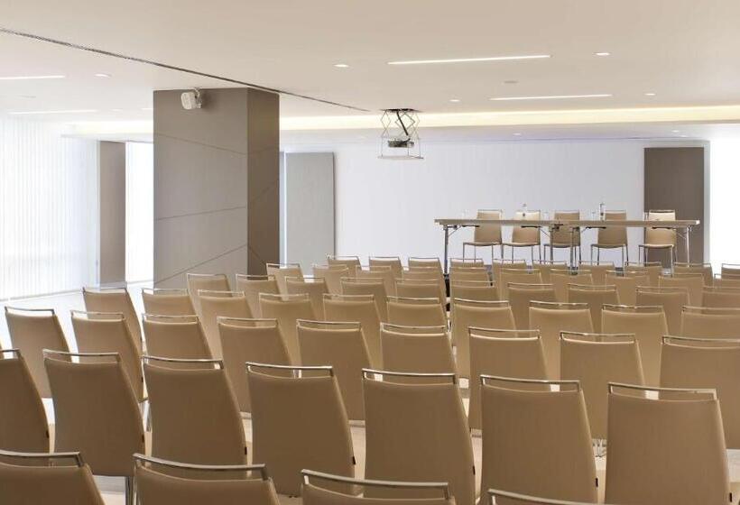 هتل NH Collection San Sebastian Aranzazu