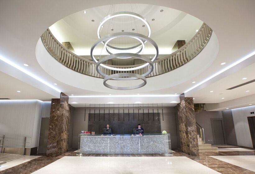 هتل NH Collection San Sebastian Aranzazu