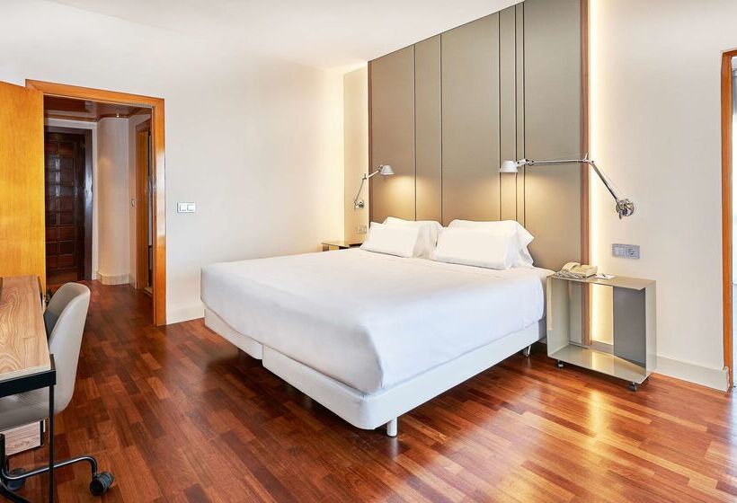 酒店 NH Luz Huelva