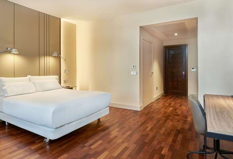 酒店 NH Luz Huelva