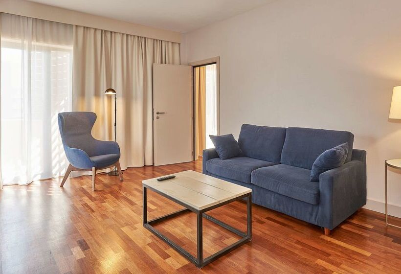 酒店 NH Luz Huelva