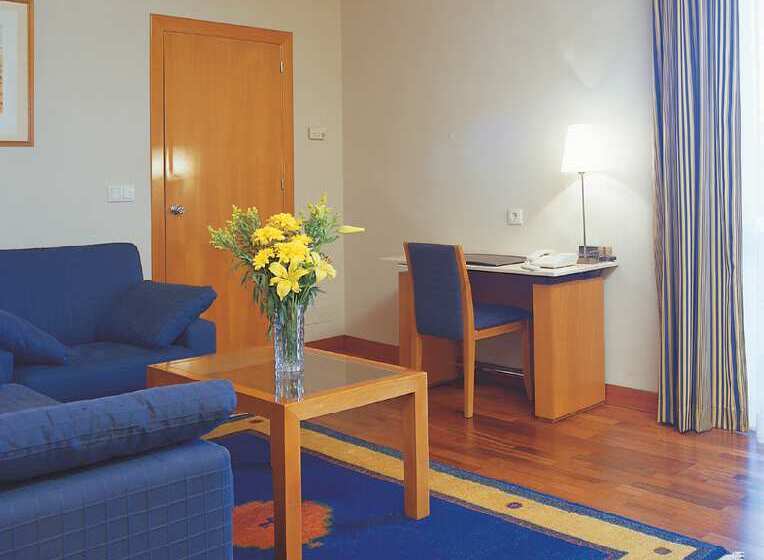 酒店 NH Luz Huelva