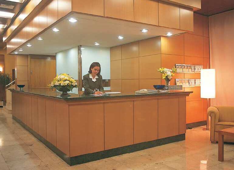 酒店 NH Luz Huelva