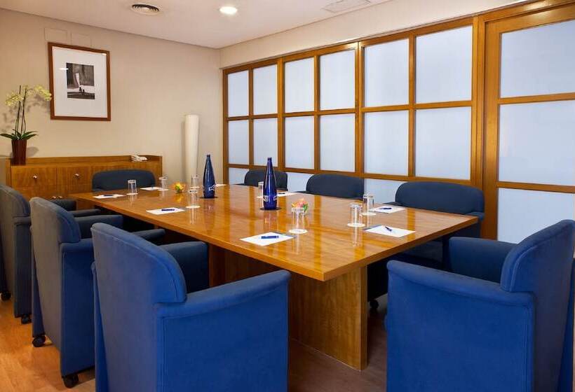 酒店 NH Luz Huelva