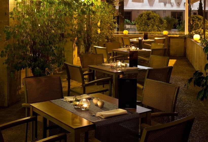 酒店 NH Luz Huelva