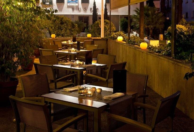 酒店 NH Luz Huelva